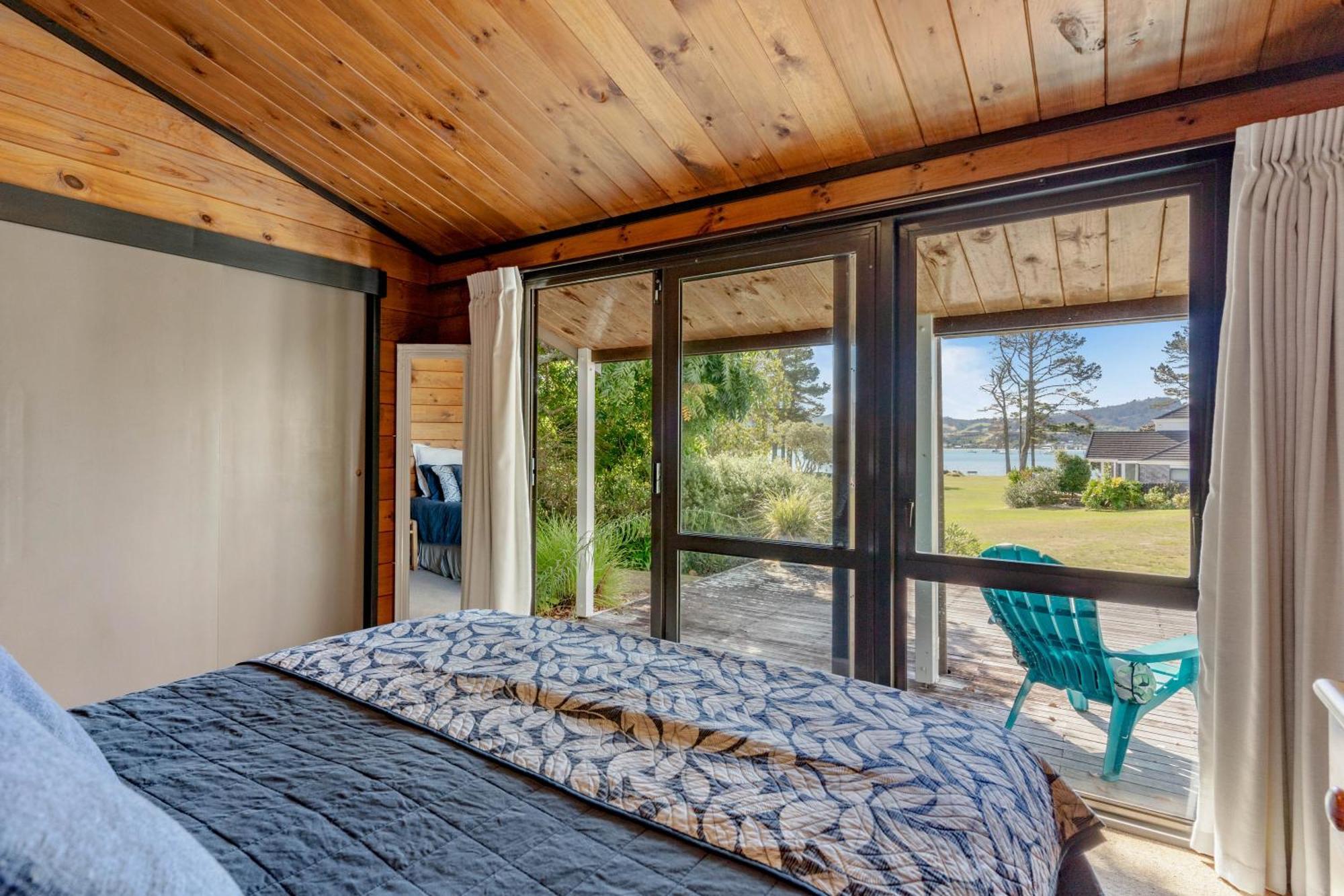 Pauanui Beach House Suntrap Eksteriør bilde