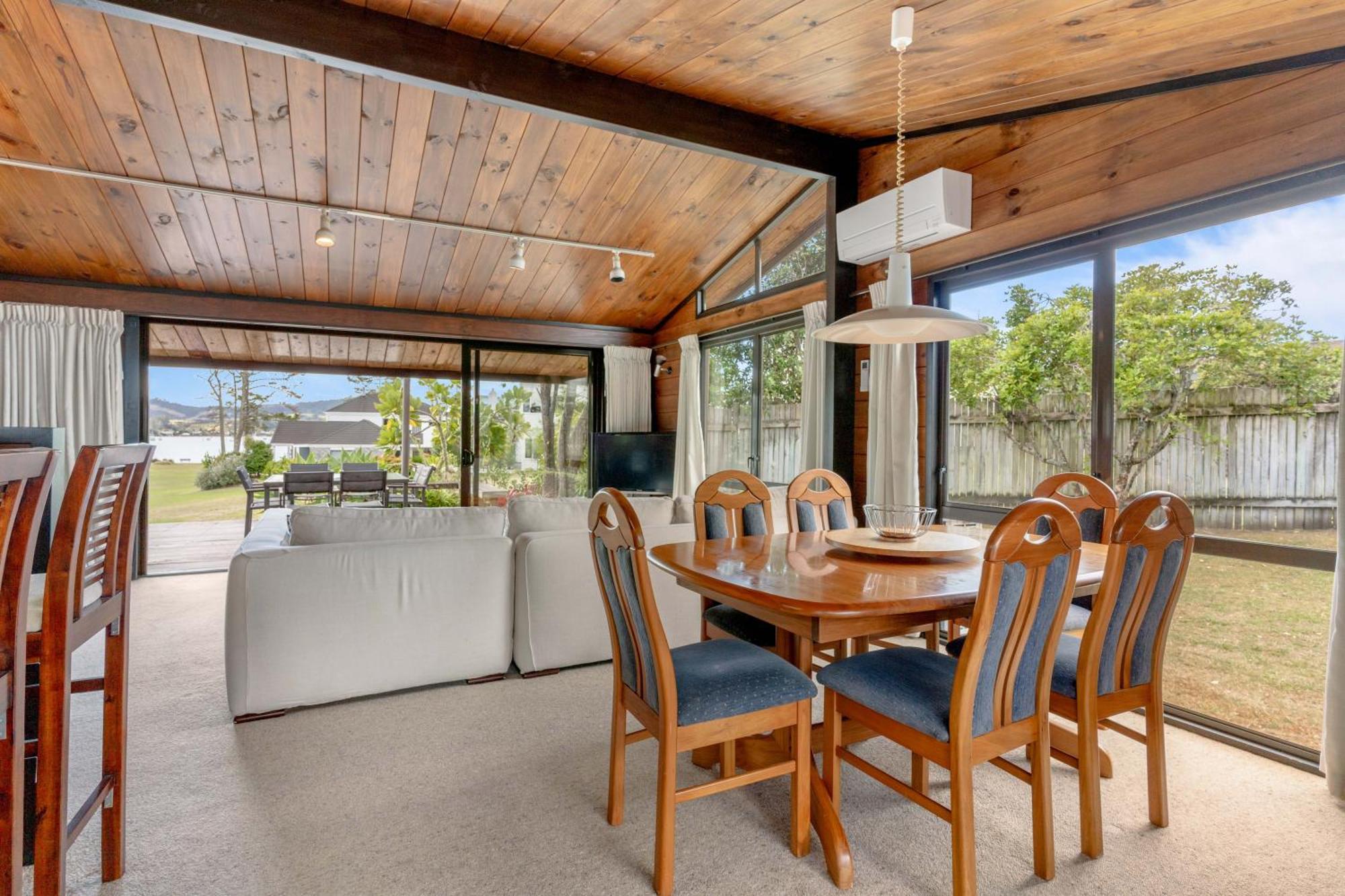 Pauanui Beach House Suntrap Eksteriør bilde